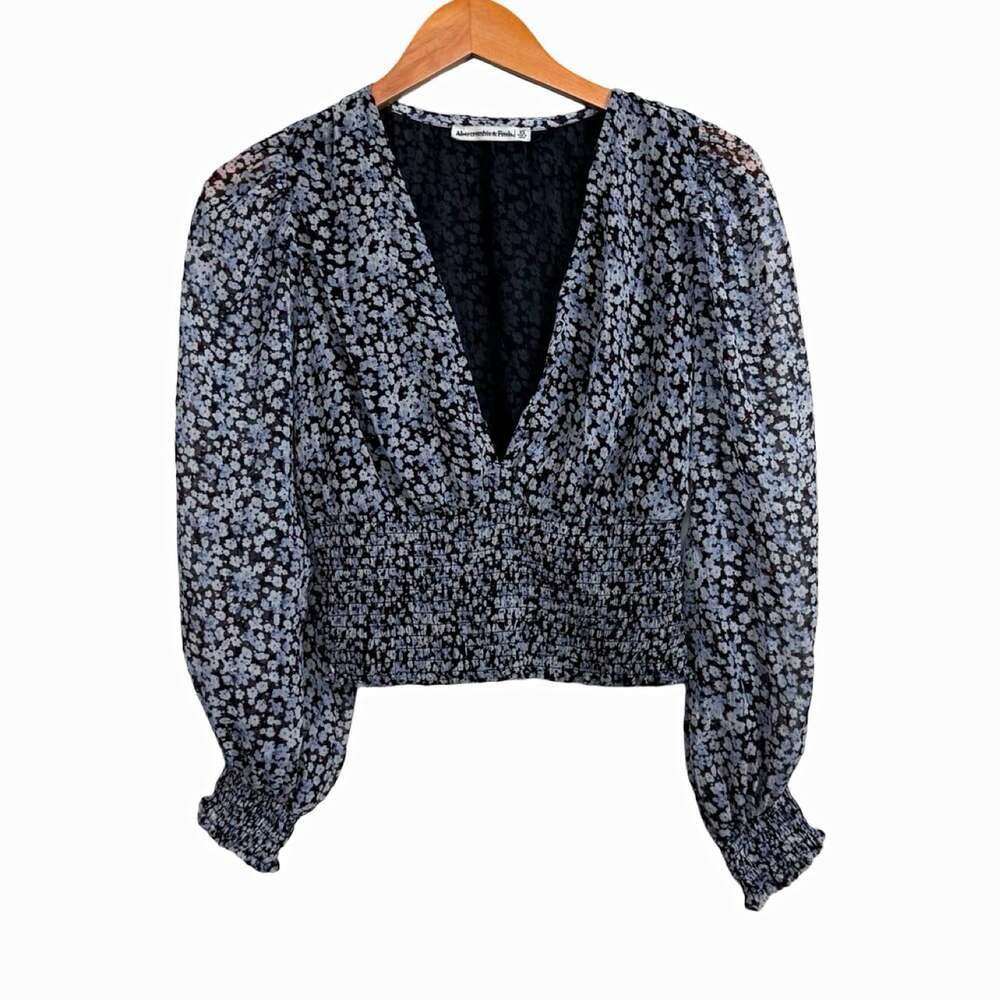 Abercrombie & Fitch Women’s Floral Smocked V-Neck Puff Blouse XS Black White